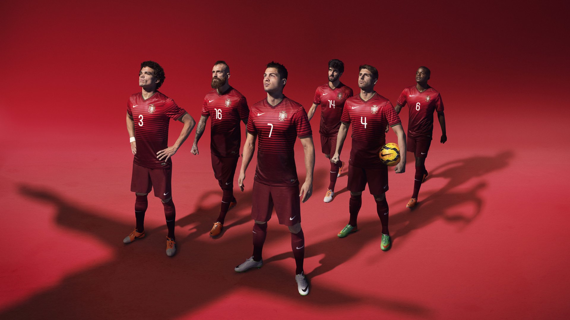 九游官网首页-经典对决再现：那些令人怀念的“黄金对决”，电影经典对决